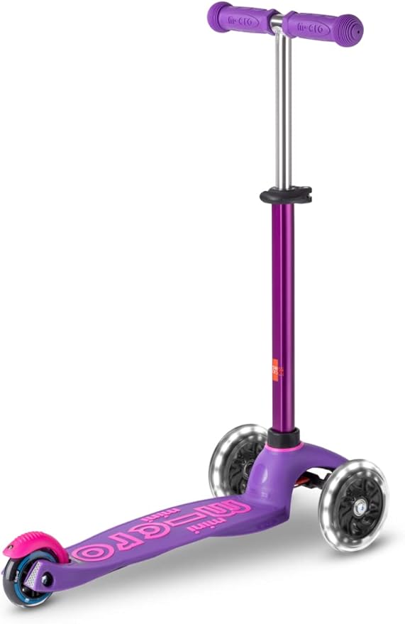 Micro Kickboard Mini Deluxe LED Three-Wheeled Lean-to-Steer Swiss-Designed Micro Scooter