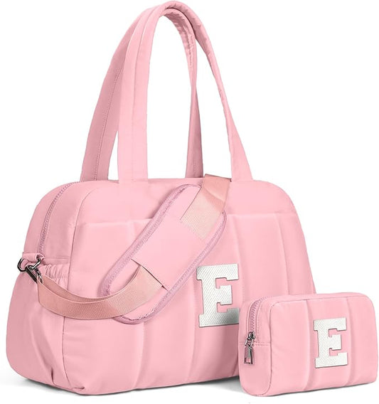 Duffle Bag for Travel, Weekender Bags for Women，Gifts for Women Birthday, Initial Overnight Bag with Wet Pocket，Lightweight Travel Bags Personalized Gym Tote with Makeup Pouch