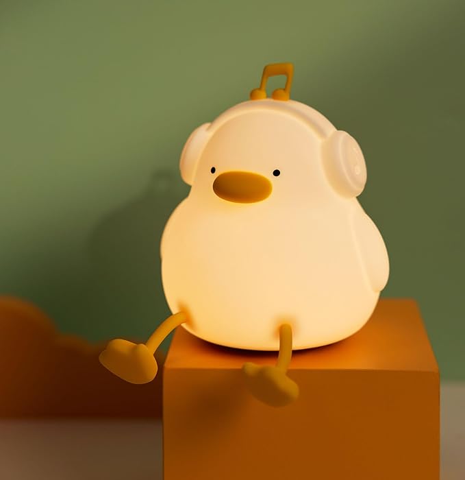 DREAMING MY DREAM Cute Duck Night Light,LED Squishy Novelty Duck Lamp,3 Level Dimmable Soft Silicone Nursery Nightlight,Night Light for Toddler Baby Kids Decor,Cool Gifts for Duck