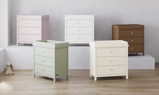 Graco Sasha 3-Drawer Chest with Changing Table Topper (Blush) – GREENGUARD Gold Certified, Nursery Bedroom Chest with Spacious Storage, Interlocking Drawer System, Pre-Installed Tracks