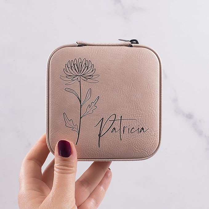 Custom Leather Jewelry Box w/Name & Birth Flower Month - Birthday Gifts for Women, Personalized Jewelry Travel Case - Customized Jewelry Organizer Box, Mom Birthday Gifts - Rustic