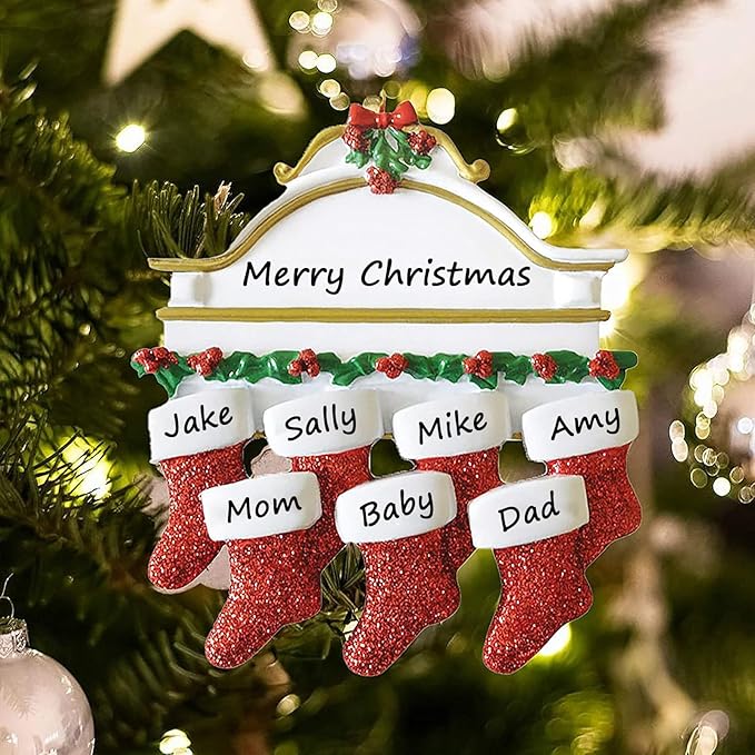 Personalized Christmas Ornaments 2025 Family of 2/3/4/5/6/7/8 Custom Christmas Stocking Ornament with Names Customized Ornaments for Xmas Tree,Family of 8
