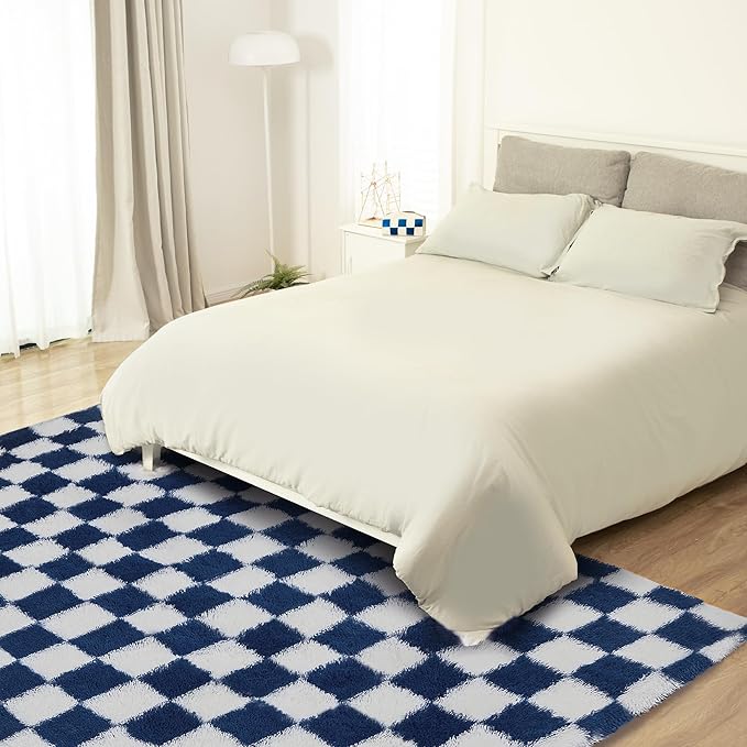 Super Soft Rug for Bedroom, 4x6 ft Blue and White Area Rug Classic Checkered Shaggy Anti-Skid High Pile Soft Fluffy Rug Fuzzy Carpet for Living Room Bedroom Kids Room Nursery, Dorm