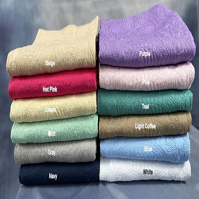 Personalized Baby Blanket Baby Quilt Monogrammed Blankets for Boys and Girls Embroidered Baby Gifts Plaque